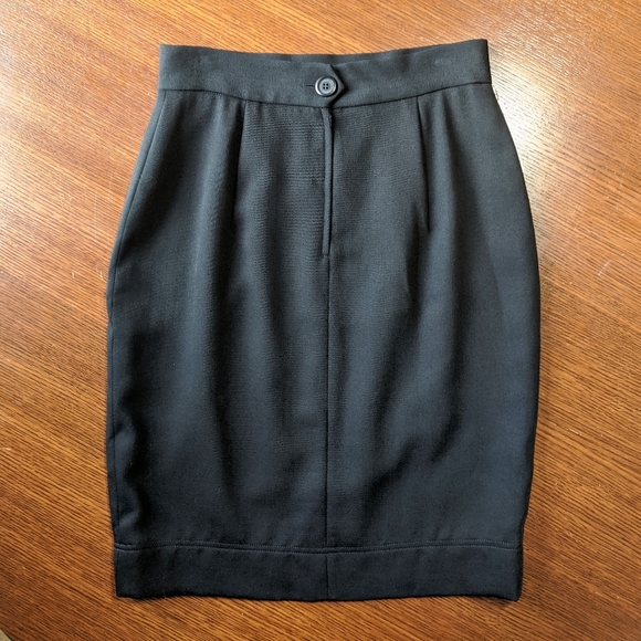 Vintage Moschino Cheap and Chic Wool Skirt Black 10 - Picture 5 of 6